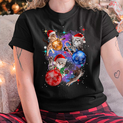 Cute Christmas Cats In Space Ornaments Graphic T-Shirt - Christmas Unisex T-Shirt/Hoodie/Sweatshirt - ZON00